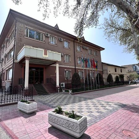 Grand Nur Hotel Ташкент Екстер'єр фото