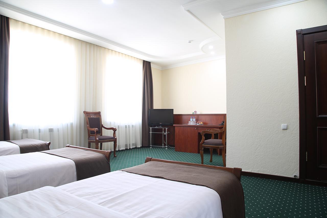 Grand Nur Hotel Ташкент Екстер'єр фото